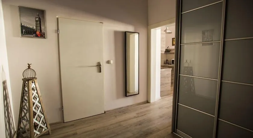 Sklodowska-Curie, Martini Apartment Krakow